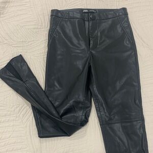 Zara Women's Sleek Black Leather Jeggings